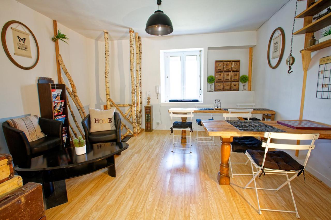Le Deck'Halage Bed & Breakfast Malestroit Exterior photo